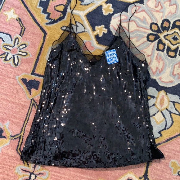 Free People Tops - NWT GORGEOUS Black Sequin cami